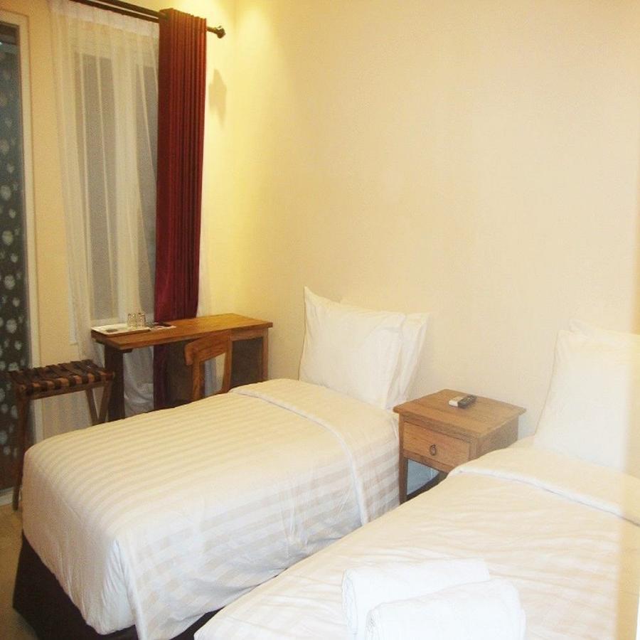 Front One Boutique Baluran Malang Hotel Kültér fotó