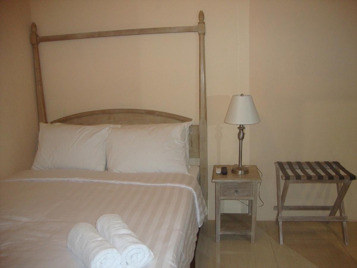 Front One Boutique Baluran Malang Hotel Kültér fotó