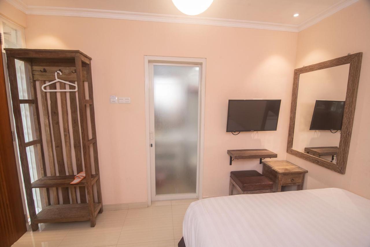 Front One Boutique Baluran Malang Hotel Kültér fotó